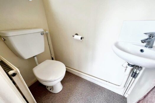 Three Bedroom House To Let in Elizabeth Way