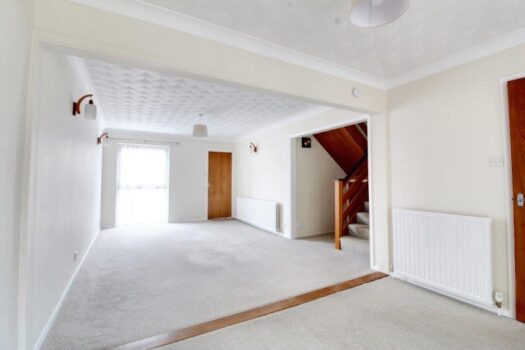 Three Bedroom House To Let in Elizabeth Way