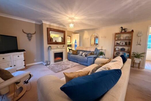 Three Bedroom Bungalow To Let in Rushmere