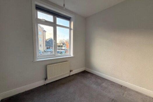 Three Bedroom House To Let in Stowupland St