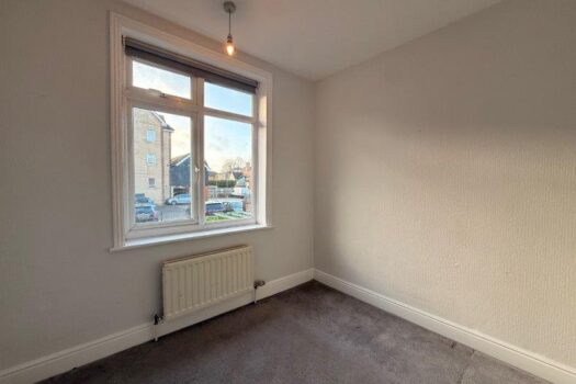 Three Bedroom House To Let in Stowupland St