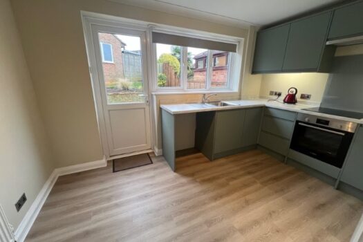 Two Bedroom House To Let in Paget Close