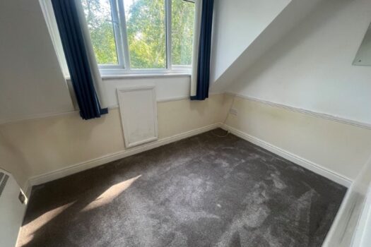 Two Bedroom Flat To Let in Gipping Place