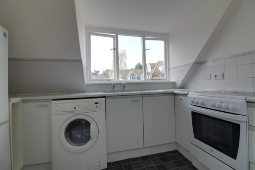 Two Bedroom Apartment To Let in Gipping Place