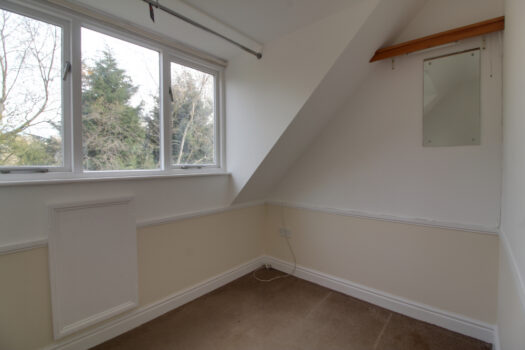Two Bedroom Apartment To Let in Gipping Place