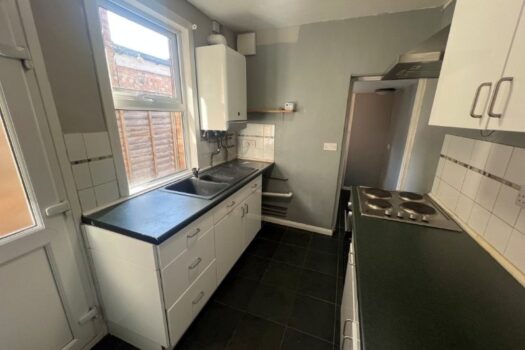 Two Bedroom House To Let in Thompson Road