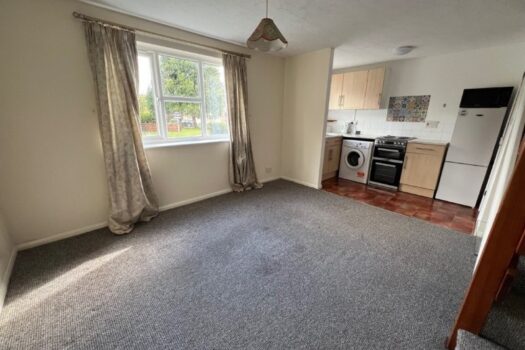 One Bedroom House To Let In Bennett Avenue