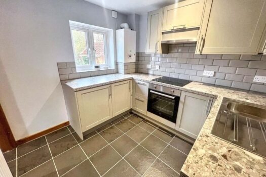 Two Bedroom House To Let in Hawksmill