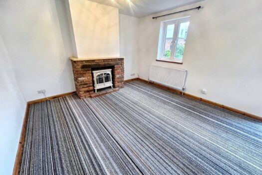 Two Bedroom House To Let in Hawksmill