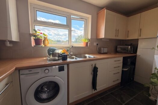 Two Bedroom Maisonette To Let in Stowupland