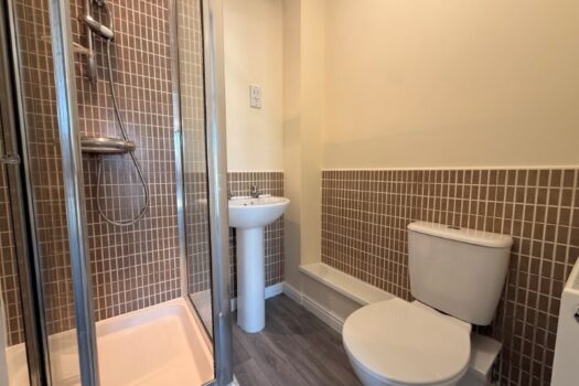 Two Bedroom Apartment To Let in Segger View
