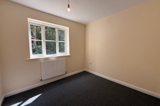 Two Bedroom Apartment To Let in Segger View