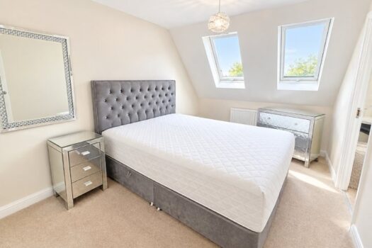 Three Bedroom House To Let in Phoenix Way