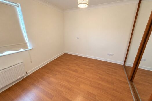 Three Bedroom House To Let in Nuthatch Close